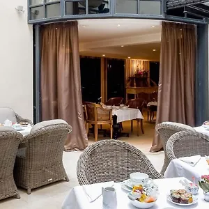 **** Otel Chateaubriand Fransa